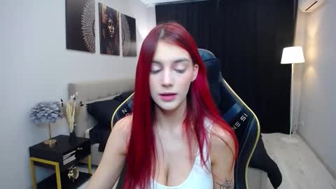 Chloe online show from 1, 12, 2025