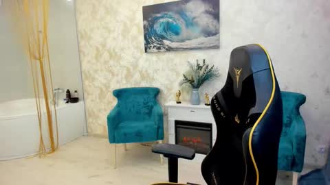 Chloe online show from 14, 3, 2026