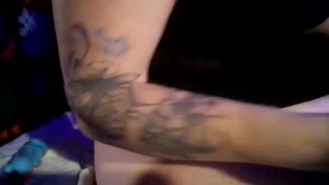 Snapshot of make_me_cum_69x chatting on 22, 2, 2025 make_me_cum_69x online show from 22, 2, 2025