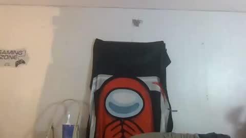 Snapshot of make_me_cum_69x chatting on 21, 10, 2025 make_me_cum_69x online show from 21, 10, 2025