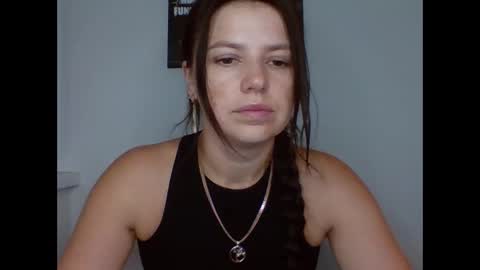 make_mesmile online show from 16, 9, 2025