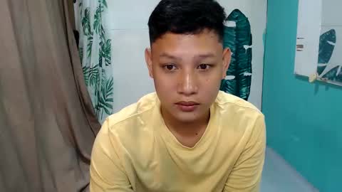 makehugecock online show from 29, 10, 2025