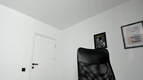 Goddess  Onlyfansportraitmarie online show from 22, 1, 2025