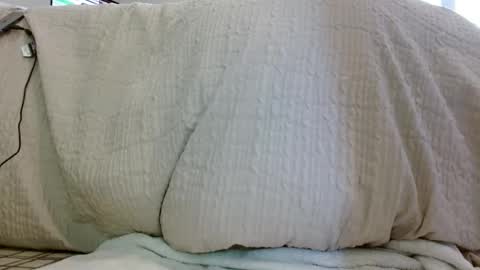 makemeplease89 online show from 30, 9, 2025