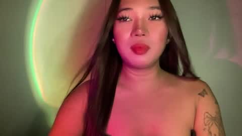 Snapshot of makemesquirt_xxx chatting on 22, 6, 2026 KEANA online show from 22, 6, 2026