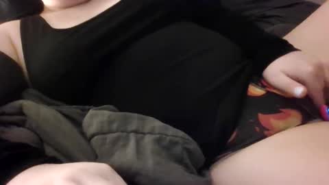 Snapshot of makemewatch chatting on 6, 2, 2026 makemewatch online show from 6, 2, 2026