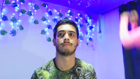 Makenzy darly online show from 10, 1, 2025