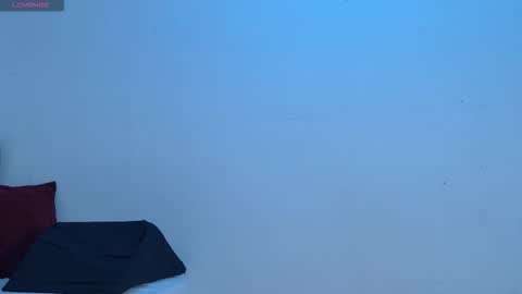 Snapshot of makii__ chatting on 18, 12, 2025 Maki online show from 18, 12, 2025