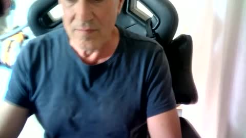 makis8989 online show from 18, 5, 2026