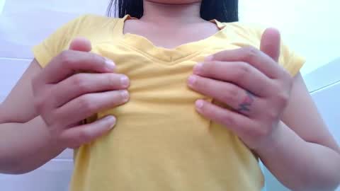 Snapshot of makulato chatting on 3, 6, 2026 Maya online show from 3, 6, 2026