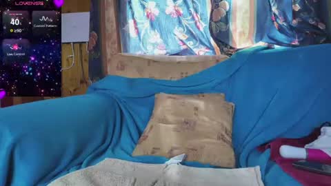 Snapshot of mal_meow chatting on 28, 7, 2026 Mal Dee online show from 28, 7, 2026