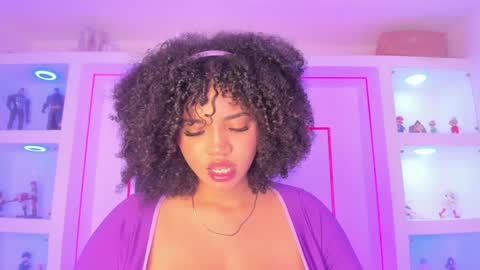 Snapshot of malaikabrown chatting on 11, 1, 2025 online show from 11, 1, 2025