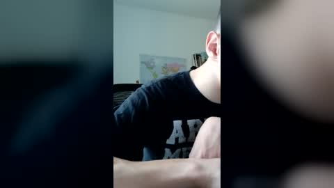 Snapshot of male20y chatting on 25, 6, 2026 male20y online show from 25, 6, 2026