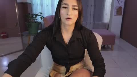 Snapshot of malen_fitnessmilf chatting on 2, 10, 2025 malen_fitnessmilf online show from 2, 10, 2025
