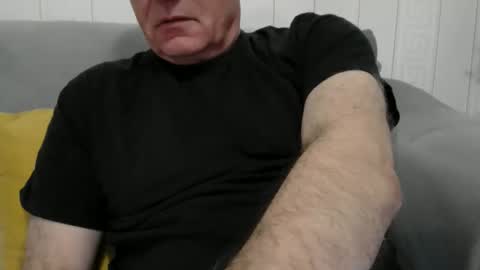 Snapshot of maletoytouse chatting on 19, 2, 2026 maletoytouse online show from 19, 2, 2026