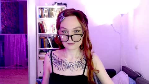 Snapshot of mali_sia chatting on 9, 2, 2025 Mischelle online show from 9, 2, 2025