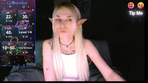 Snapshot of mali_sia chatting on 2, 10, 2025 Mischelle online show from 2, 10, 2025