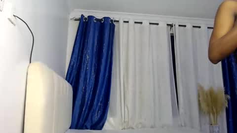 Snapshot of malia_baby chatting on 20, 4, 2026 malia online show from 20, 4, 2026