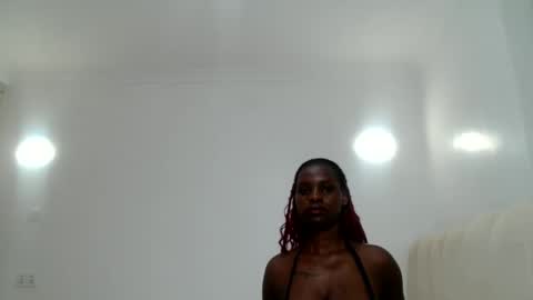 Snapshot of malia_baby chatting on 21, 5, 2026 malia online show from 21, 5, 2026