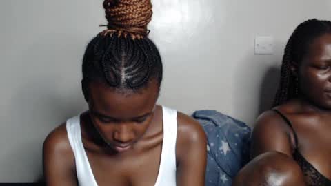 Snapshot of malia_latifa chatting on 16, 6, 2026 lati online show from 16, 6, 2026