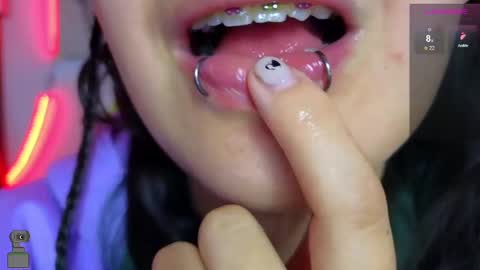 Snapshot of malicia_witch_ chatting on 14, 2, 2025 Mar  Alicia     Rosie  v A L I C I A W I T C -  Meg Cherie online show from 14, 2, 2025