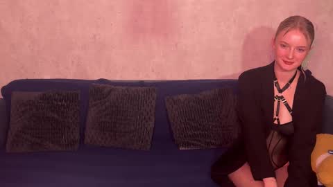 Malinka online show from 6, 11, 2025