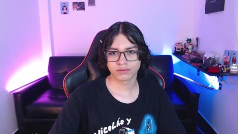 Snapshot of malik_harrison_ chatting on 18, 12, 2024 Malik online show from 18, 12, 2024