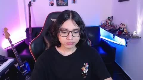 Snapshot of malik_harrison_ chatting on 9, 3, 2025 Malik online show from 9, 3, 2025