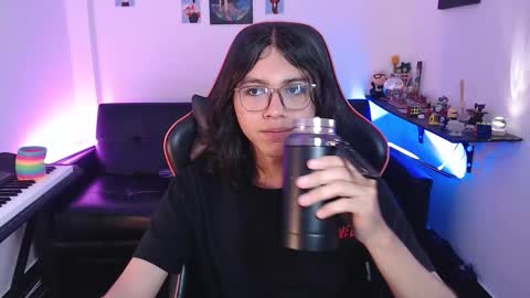 Snapshot of malik_harrison_ chatting on 5, 11, 2025 Malik online show from 5, 11, 2025