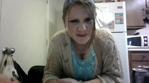 malinda702 online show from 4, 3, 2025