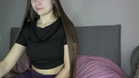 malinka_sweet19 online show from 19, 12, 2025