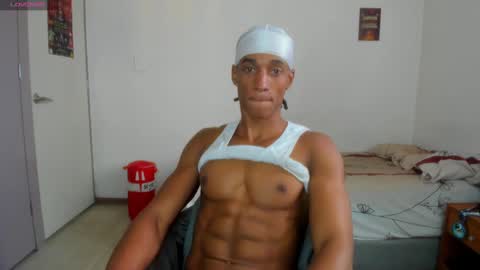 Snapshot of malkongarcia chatting on 6, 10, 2025 malkongarcia online show from 6, 10, 2025