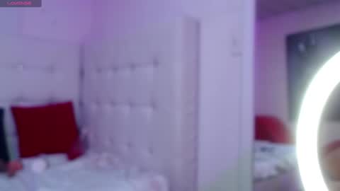 Snapshot of malory_cortez chatting on 4, 1, 2025 Malory online show from 4, 1, 2025