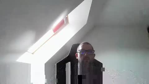 breton online show from 8, 11, 2025