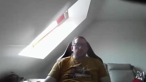 Snapshot of malou2927 chatting on 21, 3, 2026 breton online show from 21, 3, 2026