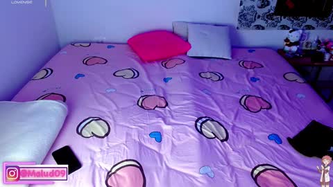   online show from 21, 10, 2025