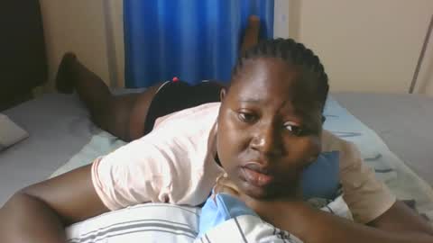 Snapshot of mamasita2023 chatting on 14, 2, 2025 mamasita2023 online show from 14, 2, 2025