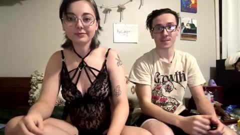 Snapshot of mamiclouds chatting on 2, 3, 2025 MamiCloudz online show from 2, 3, 2025