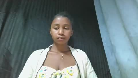 mamieriela online show from 22, 4, 2026