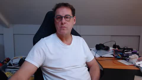 Snapshot of man2havefun chatting on 10, 12, 2024 man2havefun online show from 10, 12, 2024