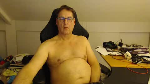 Snapshot of man2havefun chatting on 12, 12, 2024 man2havefun online show from 12, 12, 2024