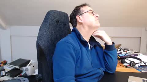 Snapshot of man2havefun chatting on 5, 2, 2025 man2havefun online show from 5, 2, 2025