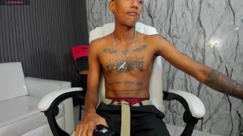 man_san11 online show from 24, 11, 2025