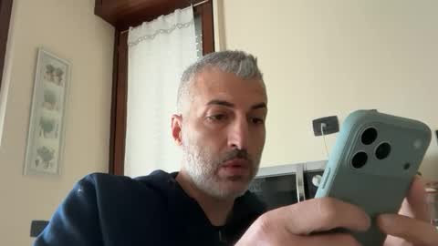 Snapshot of manager82 chatting on 16, 3, 2026 manager82 online show from 16, 3, 2026