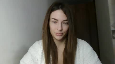 MandiBrooks online show from 2, 12, 2025