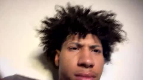 Snapshot of mandingoomann5 chatting on 14, 11, 2025 MandingooMann online show from 14, 11, 2025