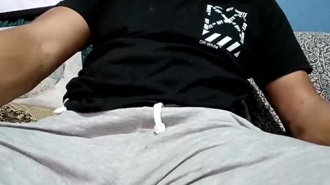 Snapshot of mandrilo7379 chatting on 6, 1, 2026 mandrilo7379 online show from 6, 1, 2026