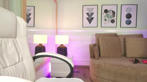 Mandy Collins online show from 20, 3, 2026