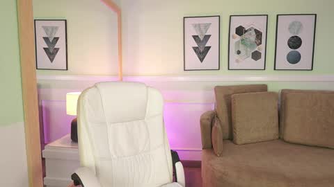 Mandy Collins online show from 30, 3, 2026