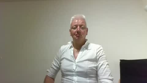 Snapshot of mandywinger chatting on 9, 8, 2026 mandywinger online show from 9, 8, 2026